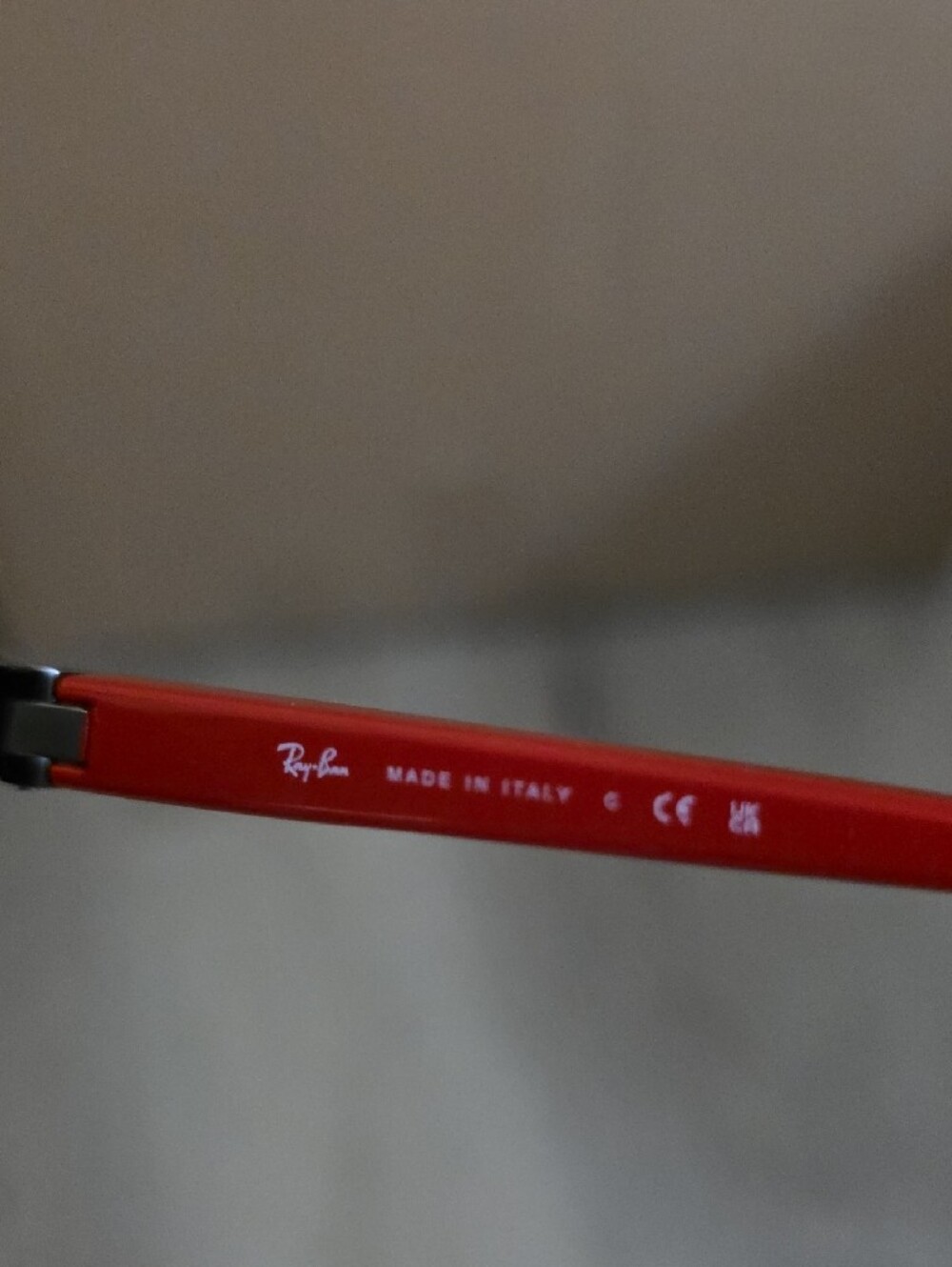 Ray-Ban Scuderia Ferrari Sunglasses Red Temples with Black Hinges - Picture 4 of 8